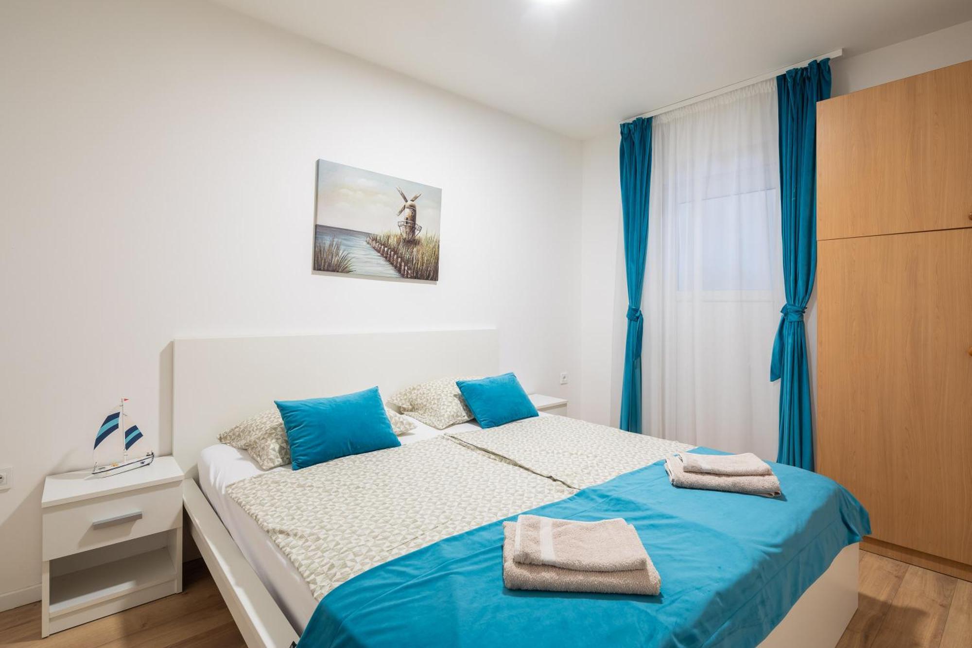 Apartments Near Central Beach With Free Parking Makarska Camera foto