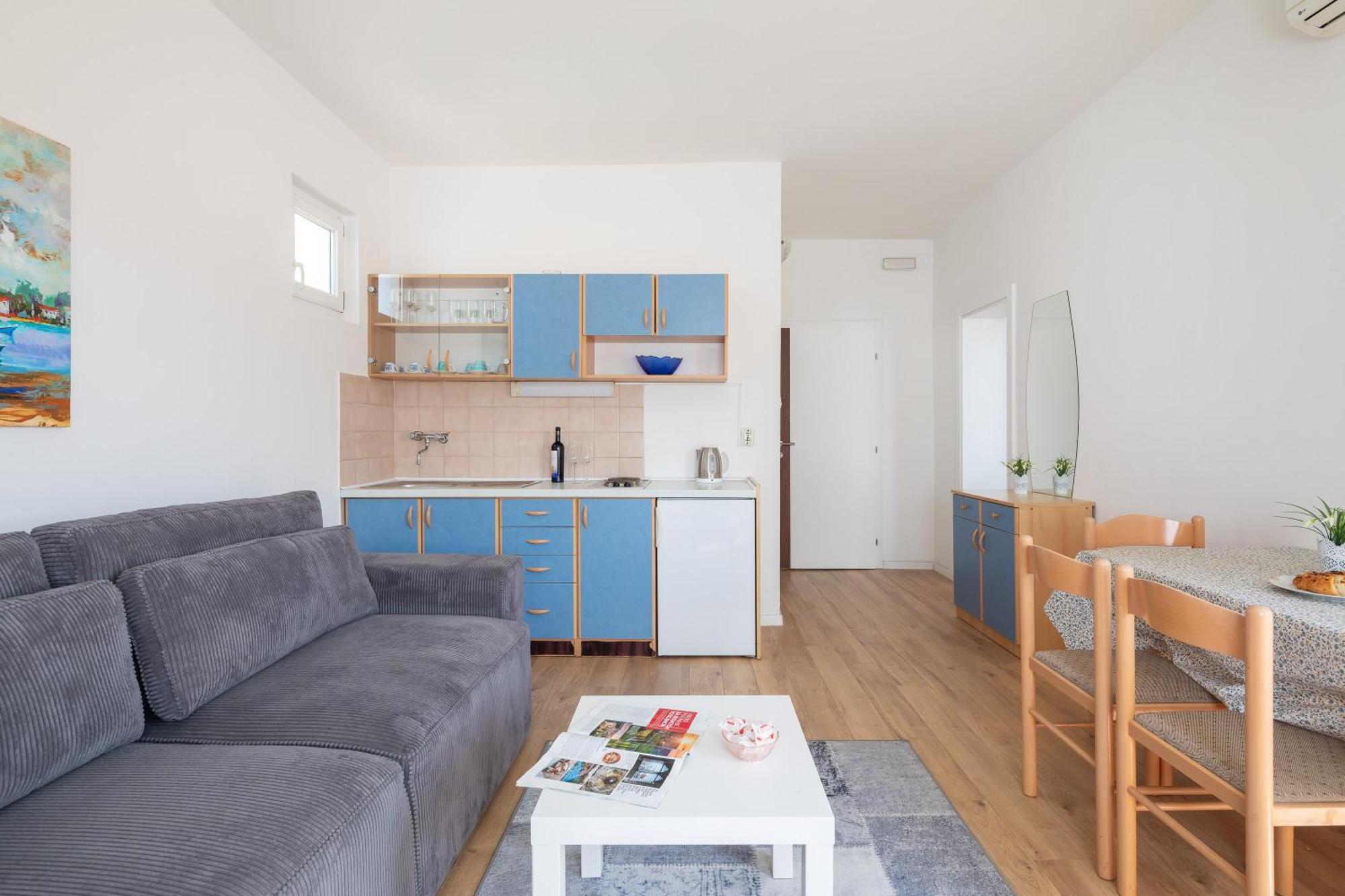 Apartments Near Central Beach With Free Parking Makarska Camera foto